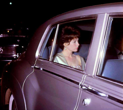 Shirley Mclaine Silver CLOUD