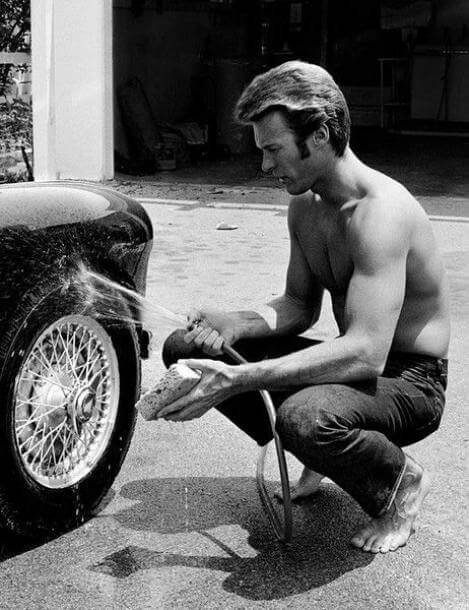 CLINT EASTWOOD WASHING HIS CAR