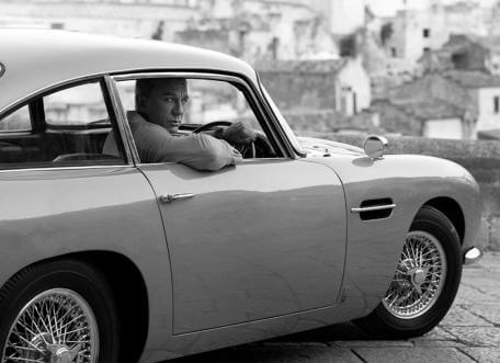 Daniel CRAIG Aston Martin